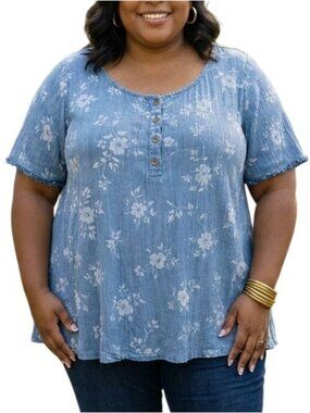 Catherines Plus Size 3X (26/28W) Top Floral Blue Button Front Detail Short Sleev